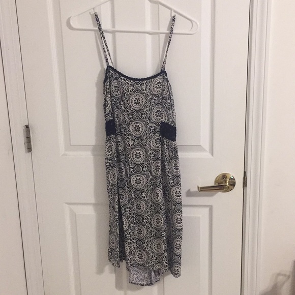 Dresses & Skirts - Dress